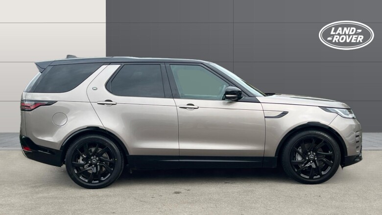 Land Rover Discovery 3.0 D300 R-Dynamic SE 5dr Auto Diesel Station Wagon